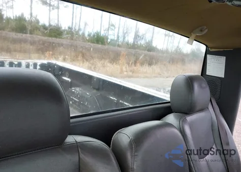 2005 Chevrolet Silverado 1500 Work Truck из США, поврежденный, VIN 1GCEC14X75Z328352